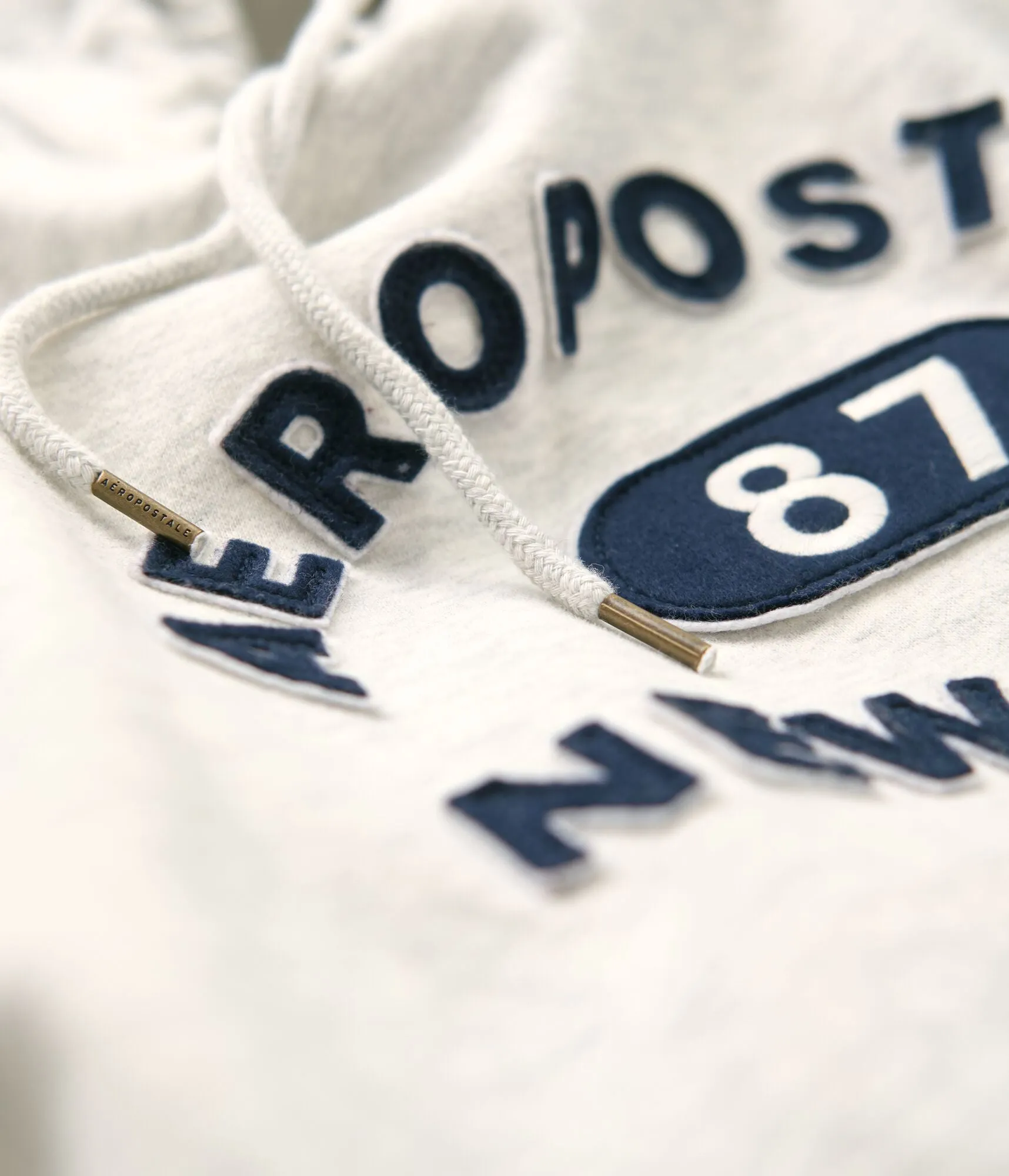 Aeropostale New York Pullover Hoodie