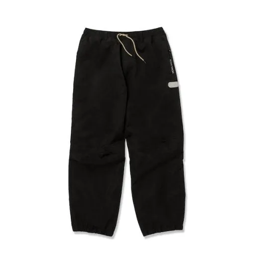 Howl Nowhere Pants | Versatile and Water-Resistant Style for Mountain and Urban Adventures